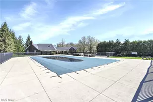 1370 N Yorkshire Dr, Grandview Heights, OH 44147 - Photo 41