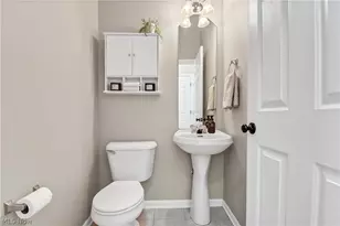 1370 N Yorkshire Dr, Grandview Heights, OH 44147 - Photo 25