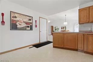 519 Heather Woods Dr, Elyria, OH 44035 - Photo 17