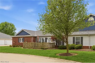 519 Heather Woods Drive, Elyria, OH 44035 - Photo 3