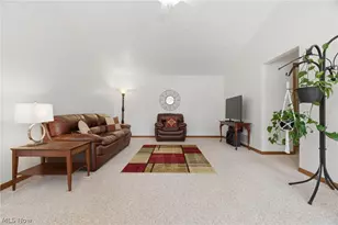 519 Heather Woods Dr, Elyria, OH 44035 - Photo 23