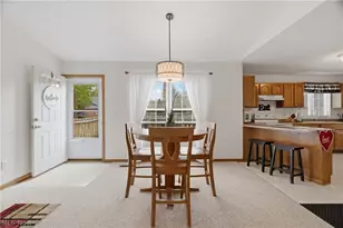 519 Heather Woods Dr, Elyria, OH 44035 - Photo 11