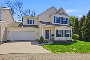 307 Teal Cir, Coventry, OH 44319 - Photo 27