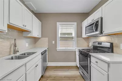 3177 Warren Road, Loveland, OH 44111 - Photo 11