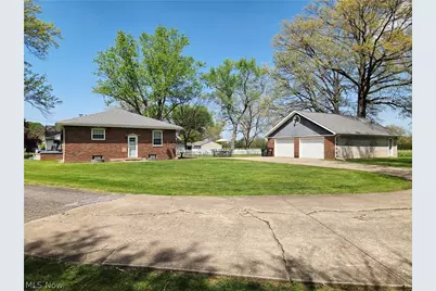 5869 Oberlin Road, Amherst, OH 44001 - Photo 3