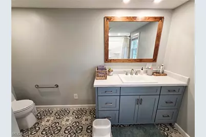 5869 Oberlin Road, Amherst, OH 44001 - Photo 37