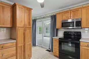 444 Letchworth Dr, Akron, OH 44303 - Photo 13