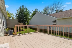 3198 Mariners Island Dr NW, Canton, OH 44708 - Photo 25