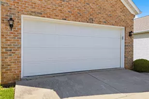 3198 Mariners Island Dr NW, Canton, OH 44708 - Photo 35