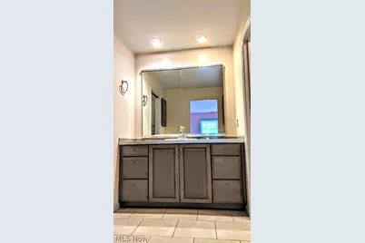 25 Trenton Square, Euclid, OH 44143 - Photo 25