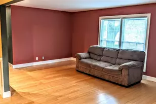 25 Trenton Square, Euclid, OH 44143 - Photo 9