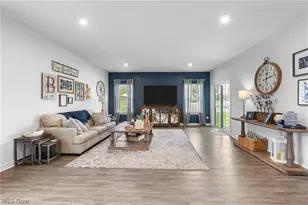 1157 Fountain View St NE, Canton, OH 44721 - Photo 5