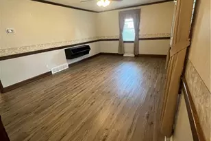 1945 Chatam St, Cuyahoga Falls, OH 44221 - Photo 3