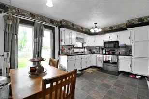 59 W Tucker Ave, Shelby, OH 44875 - Photo 7