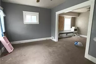 10309 Parkview Ave, Loveland, OH 44104 - Photo 3