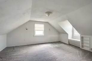 407 E 330th St, Willowick, OH 44095 - Photo 21