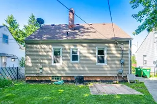 407 E 330th St, Willowick, OH 44095 - Photo 31