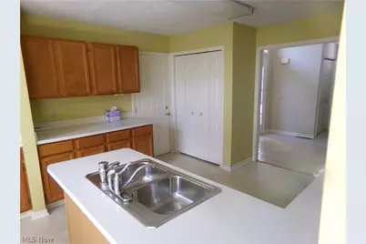 4911 Pond Drive NW, North Canton, OH 44720 - Photo 13