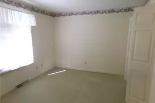 4911 Pond Dr NW, North Canton, OH 44720 - Photo 17