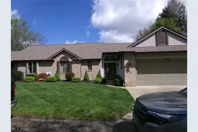 4911 Pond Drive NW, North Canton, OH 44720 - Photo 3