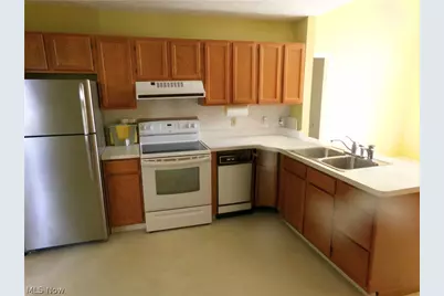 4911 Pond Drive NW, North Canton, OH 44720 - Photo 11