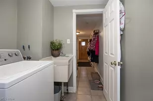 8493 Webster Rd, Strongsville, OH 44136 - Photo 11