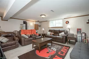 8493 Webster Rd, Strongsville, OH 44136 - Photo 33