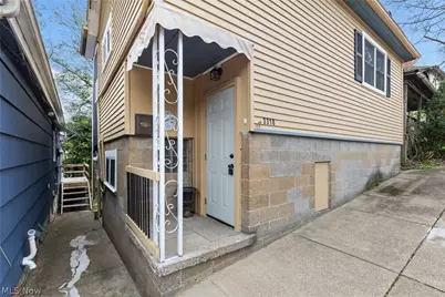 3318 Washington Street, Bellaire, OH 43906 - Photo 3