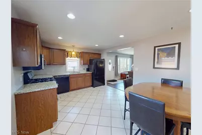 2821 Wales Avenue, Parma, OH 44134 - Photo 9