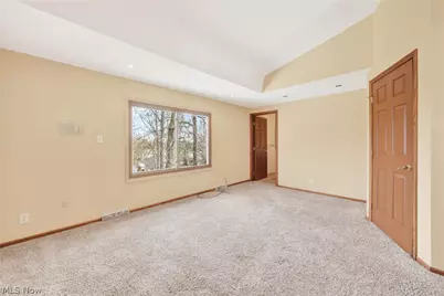 2300 Green Acres Drive, Parma, OH 44134 - Photo 29