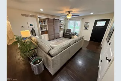 440 Hillcrest Drive NE, New Philadelphia, OH 44663 - Photo 7