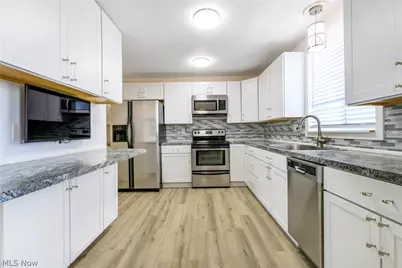 16100 Van Aken Boulevard #507, Huber Heights, OH 44120 - Photo 11
