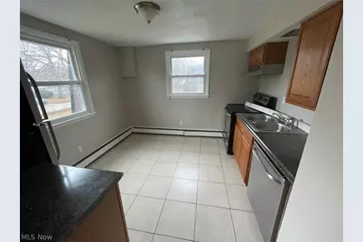 5029 Aravesta Avenue #4, Boardman, OH 44512 - Photo 3