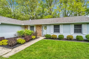 6151 Hickory Trail, North Ridgeville, OH 44039 - Photo 3
