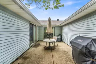 6151 Hickory Trail, North Ridgeville, OH 44039 - Photo 27