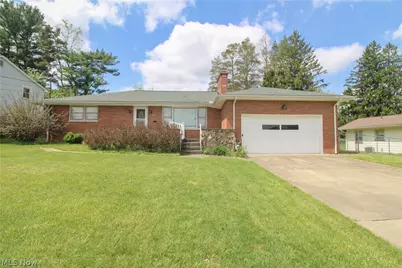 66 S Beverly Avenue, Austintown, OH 44515 - Photo 1
