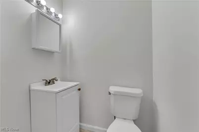 2540 Charney Road, University Heights, OH 44118 - Photo 35