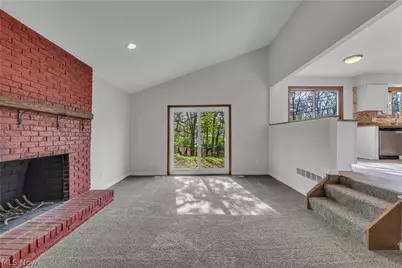 2540 Charney Road, University Heights, OH 44118 - Photo 9