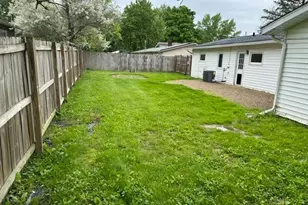 1882 Paul Dr, Brunswick, OH 44212 - Photo 5