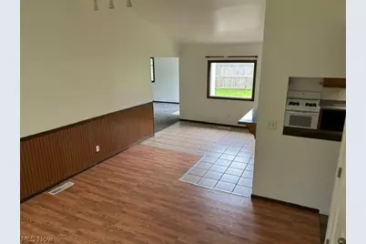 1882 Paul Drive, Brunswick, OH 44212 - Photo 9