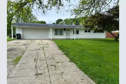1882 Paul Drive, Brunswick, OH 44212 - Photo 1