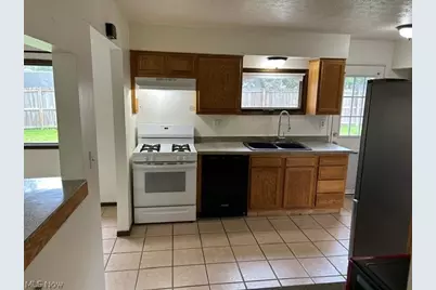 1882 Paul Drive, Brunswick, OH 44212 - Photo 13