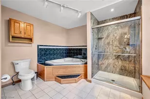 63 Sunset Cove Cir, Eastlake, OH 44095 - Photo 33