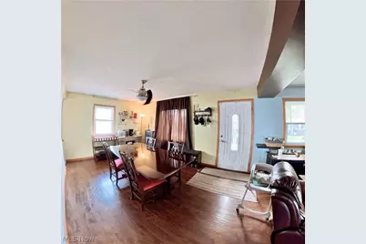 4401 9th Avenue, Vienna, WV 26105 - Photo 5