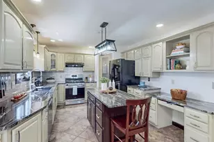7580 Captains Ct, Mentor, OH 44060 - Photo 11
