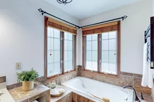 7580 Captains Ct, Mentor, OH 44060 - Photo 21