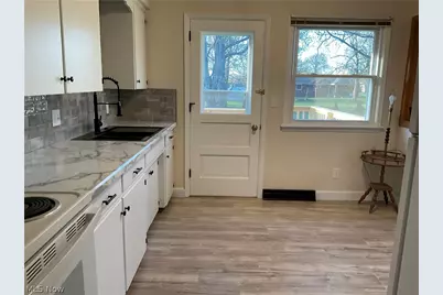 1828 Basil Avenue, Youngstown, OH 44514 - Photo 11