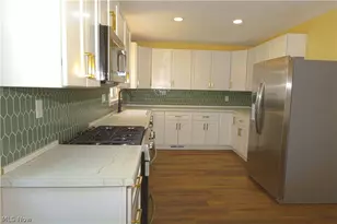 412 Alexander Ave, Lorain, OH 44052 - Photo 5