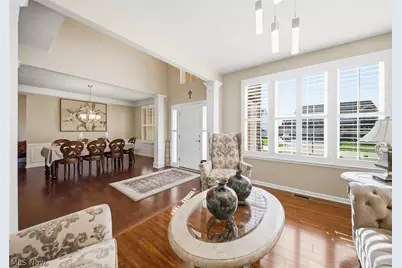 18229 Clare Court, Strongsville, OH 44149 - Photo 5