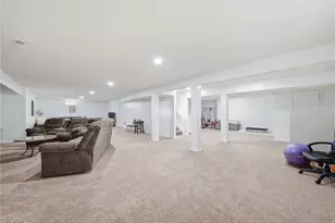 18229 Clare Ct, Strongsville, OH 44149 - Photo 35